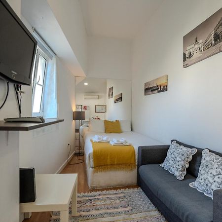 Studio Mouraria, Lisbon Center, Tram & Metro ภายนอก รูปภาพ
