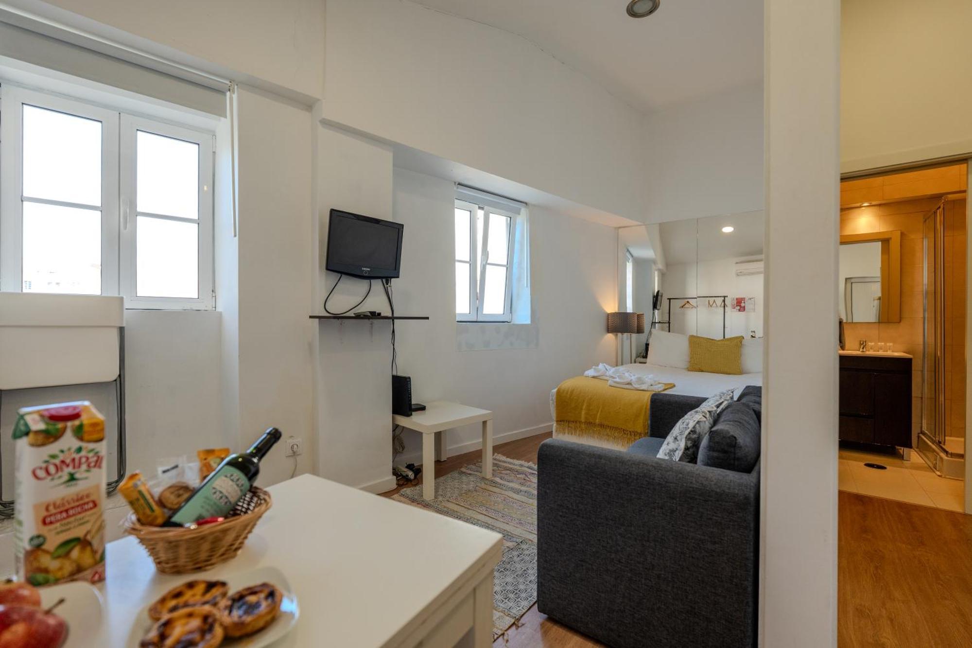 Studio Mouraria, Lisbon Center, Tram & Metro ภายนอก รูปภาพ